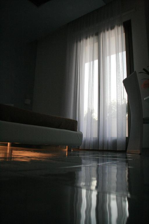 L'Ecce Sphero Acquarica Szoba fotó